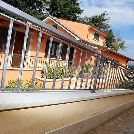 Il Piccolo Borgo Casa di campagna *